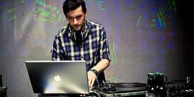 Spacelab Weekend: Bonobo Live at Love Saves The Day
