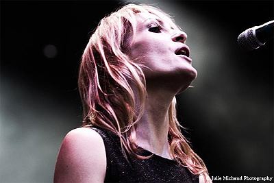 Metric Emily Haines