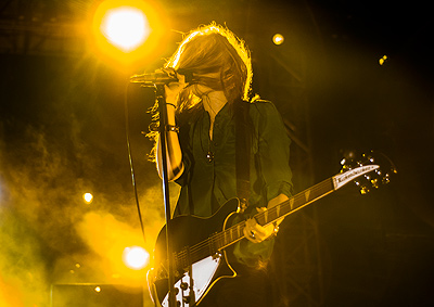 REVIEW: The Kills & Black Bananas - “Converse City Carnage” at Hudson River Park’s Pier 63